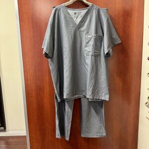 FIGS Uniform Gray Men's Shirt and Pants XXL and XL New Scrubs Set Cargo Pants AA